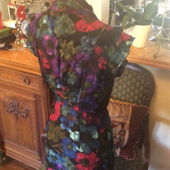 ASO Rosalie Hale Twilight Fei Floral Top - Picture 5 of 5